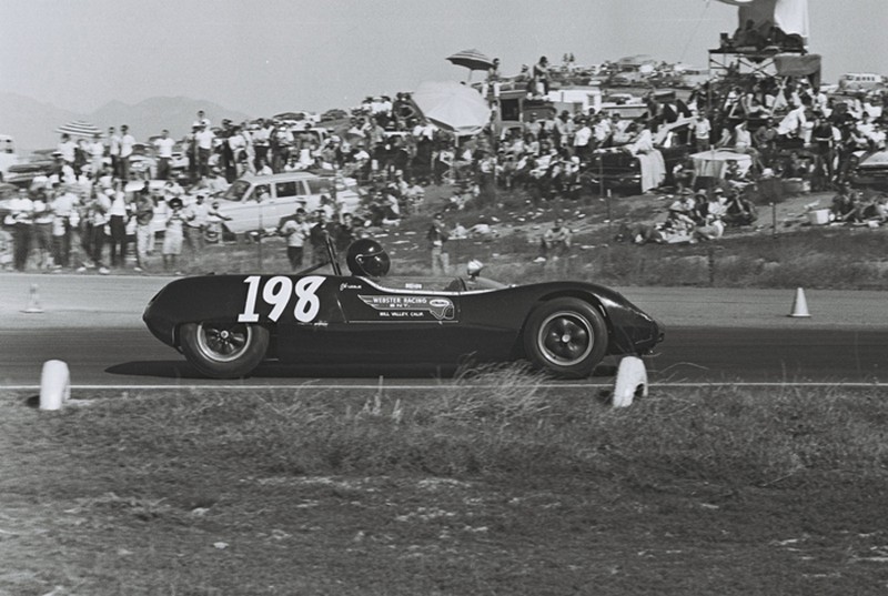 ed leslie in 1963 la times gp race at riverside